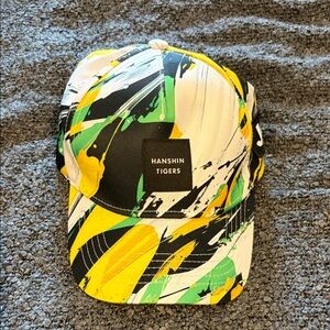 Hanshin Tigers Abstract SnapBack Cap